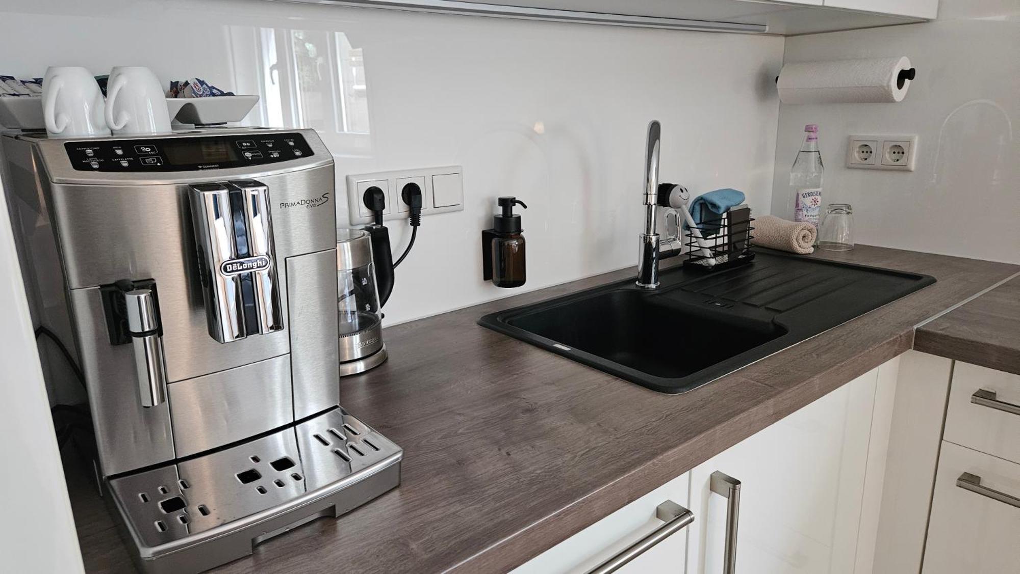 Enny Suite Apartment Im Schoenen Rheinland Lohmar Kültér fotó